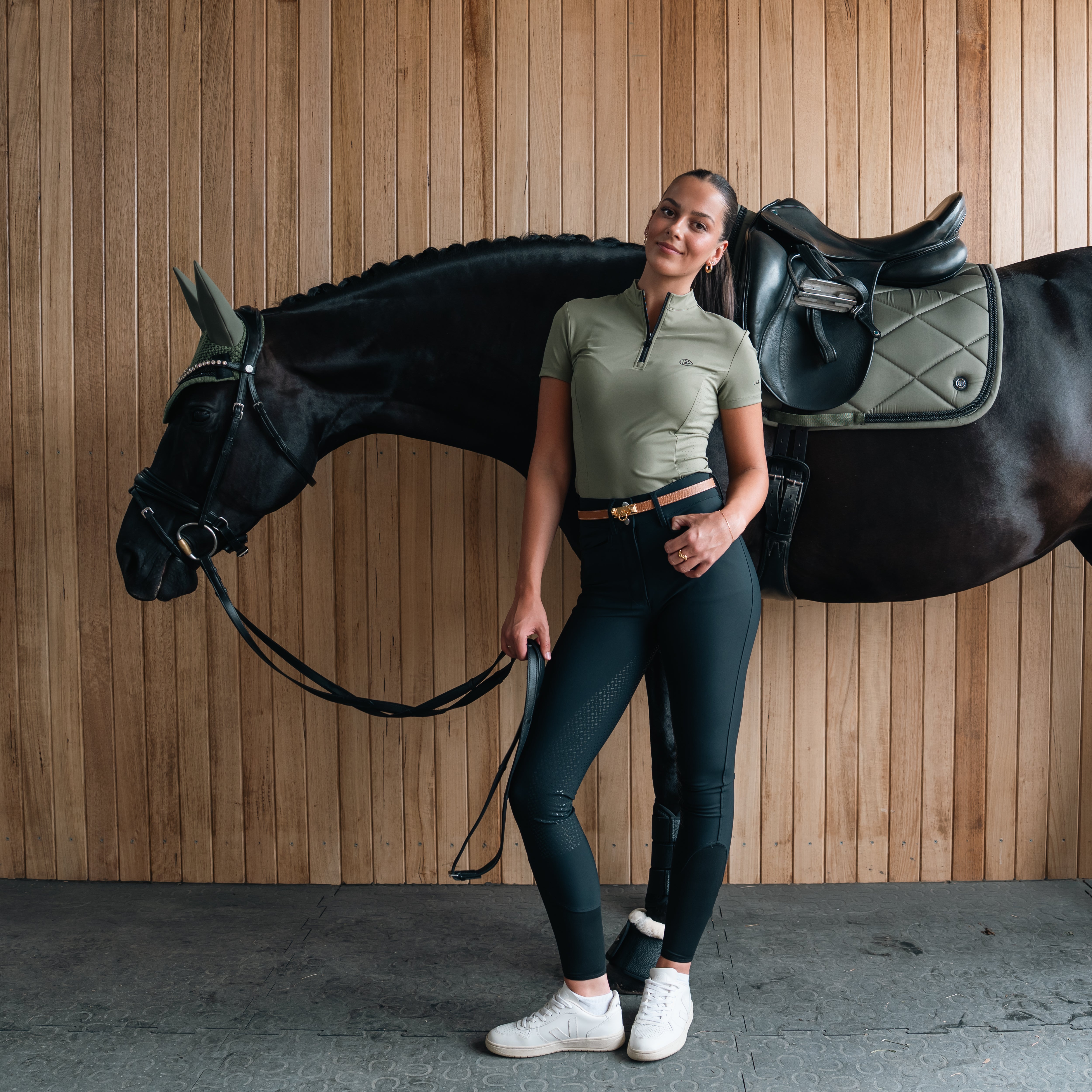 LT Woodland Olive Ear Bonnet – Lara Tweedie Equestrian LT Woodland Olive Ear Bonnet – Lara Tweedie Equestrian